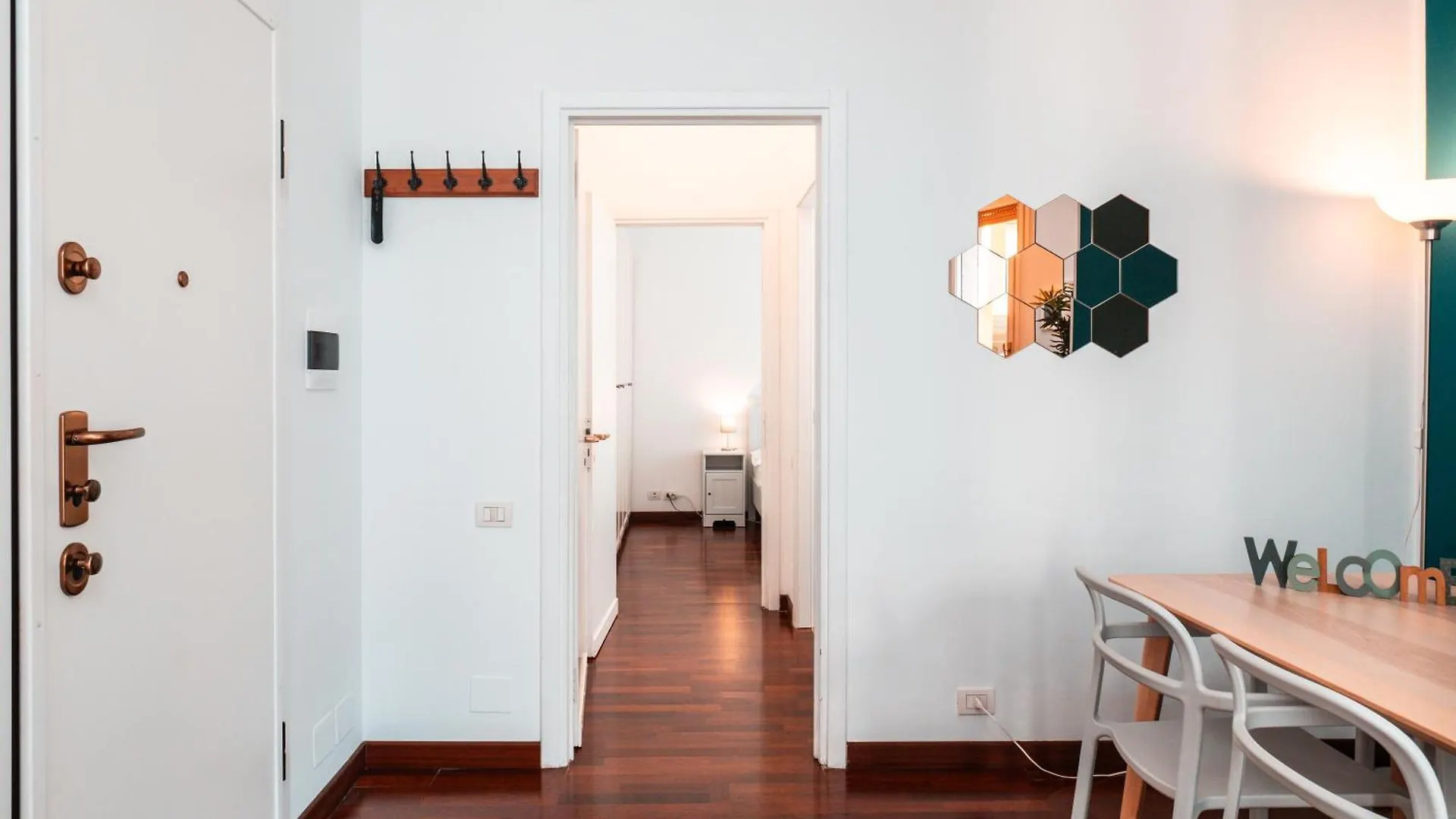 Keys Of Italy - Piazza Vetra Roomy Apartment Milano