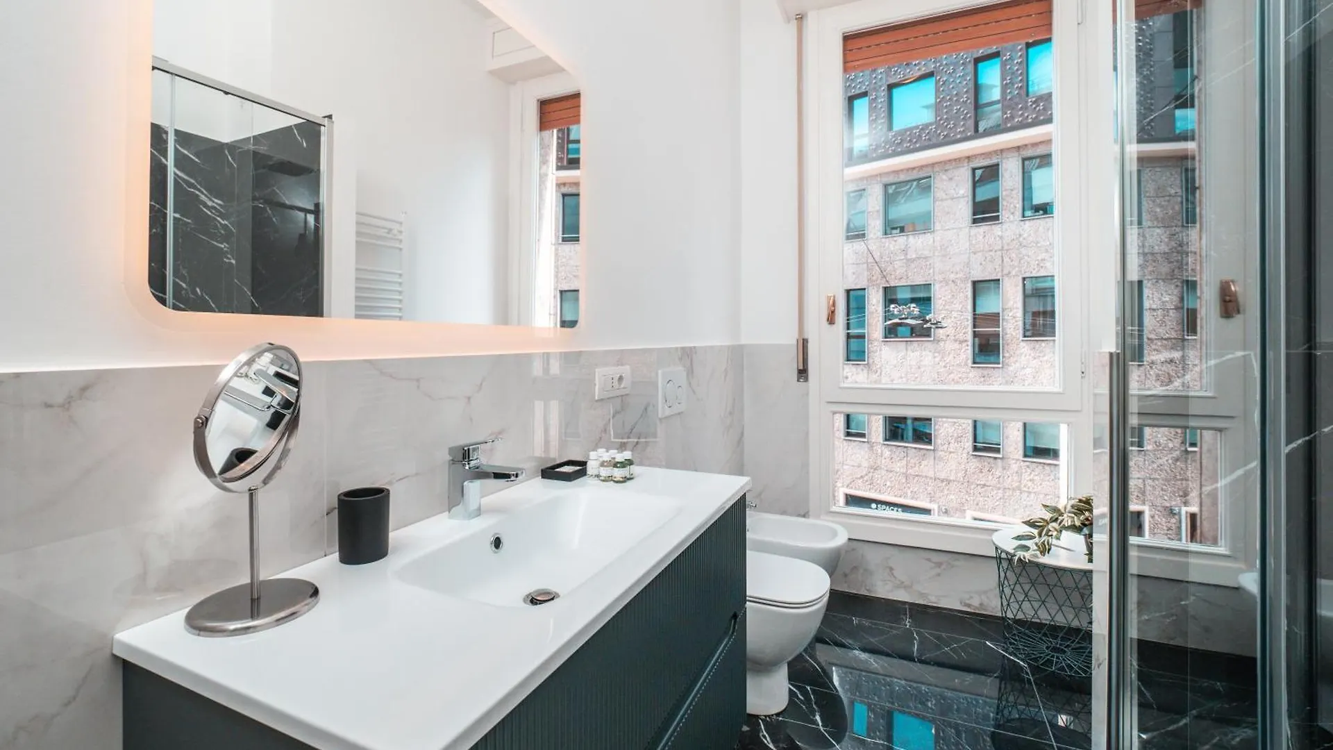 Keys Of Italy - Piazza Vetra Roomy Apartment Milano