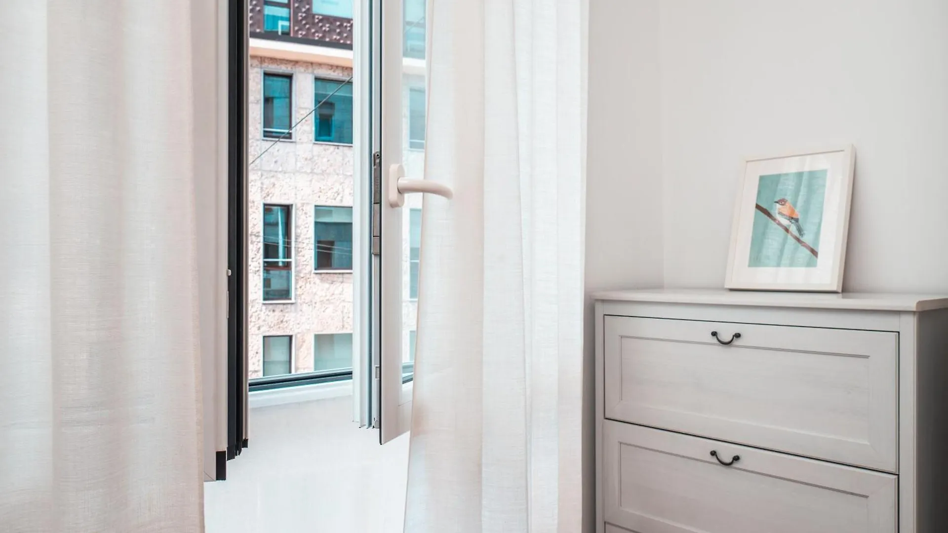 Keys Of Italy - Piazza Vetra Roomy Apartment Milano İtalya